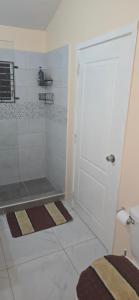 Koupelna v ubytování Cozy bedroom