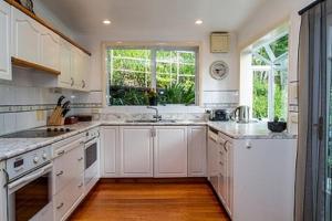 Køkken eller tekøkken på Spacious big sea views star bath