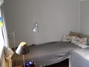 Giường trong phòng chung tại 5 person holiday home in ESKILSTUNA