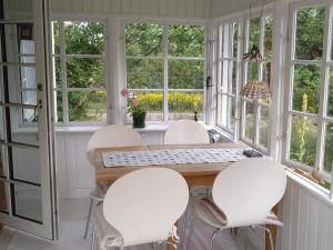 Vườn quanh 5 person holiday home in ESKILSTUNA