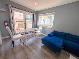 Et opholdsområde på Charming Lake Tahoe Getaway