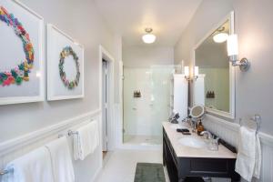 Phòng tắm tại Cavallo Point By Suiteness +73 ảnh