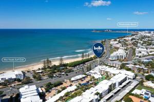 O vedere generală la mare sau o vedere la mare
luată din acest apartament