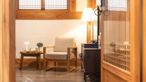 Χώρος καθιστικού στο Gyeongju Hanokstay Darak