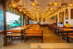 Restaurace v ubytování FB Budgetel Suites