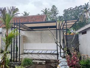 En have udenfor GHangga Amed