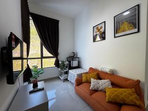 TV a/nebo společenská místnost v ubytování Palas Horizon Kea Farm 2-9 pax 180 View Cameron