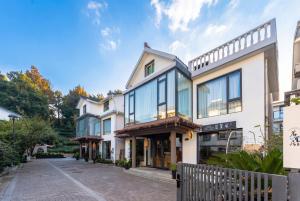 Το κτήριο όπου στεγάζεται  το ξενοδοχείο