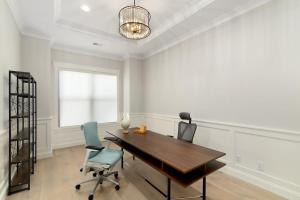 Φωτογραφία από το άλμπουμ του Marbella Lane - Sophisticated 4BR in Los Altos σε Mountain View