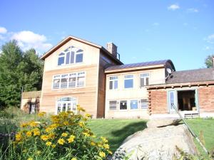 Bygningen som feriehuset ligger i