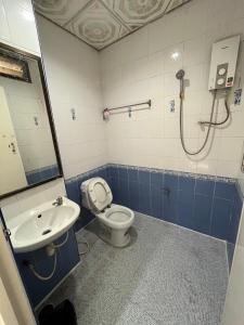 Et badeværelse på J Hotel2