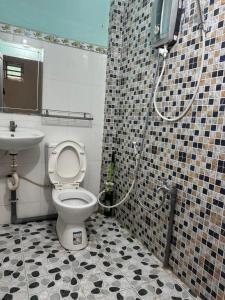 Et badeværelse på Sangla homestay