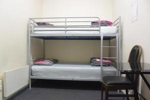 Postel nebo postele na pokoji v ubytování Elizabeth Hostel