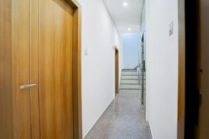 Fotografie z fotogalerie ubytování Hotel O Dashashwamedh Ghat Varanasi v destinaci Kashi