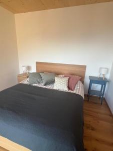 Ένα ή περισσότερα κρεβάτια σε δωμάτιο στο Apartment Laura