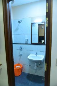 Ένα μπάνιο στο Majestic LAKEVIEW +26 φωτογραφίες