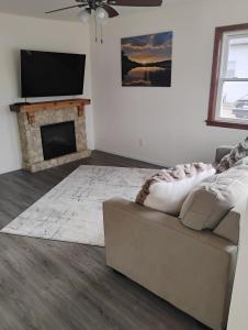 Μια τηλεόραση ή/και κέντρο ψυχαγωγίας στο 5 blocks from the hospital!