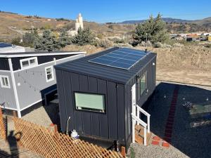 Budova, kde se kapslový hotel nachází