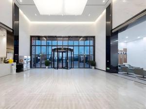 Vstupní hala nebo recepce v ubytování Green Tree Inn Zhejiang Ningbo Yuyao Haijixincheng Wholesales Market