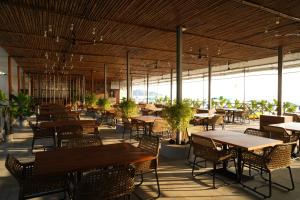 En restaurant eller et andet spisested på Trishvam Palolem Beach Resort