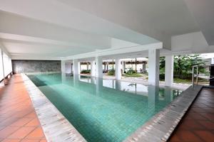 Hồ bơi trong/gần Beullu - Rex Apartment Kuching 6Pax