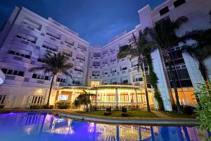 Galeriebild der Unterkunft Madison Crown Hotel in Angeles + 19 Fotos