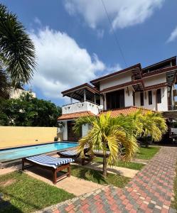 Zahrada ubytování Grand Royal Villa Negombo