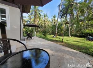 Zahrada ubytování Loki Baan Paa