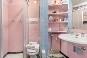 Et badeværelse på Appartamento Aricami - Happy Rentals + 12 billeder