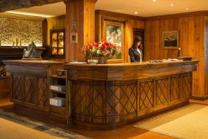 Vstupní hala nebo recepce v ubytování Hotel Hermitage Relais & Châteaux + 37 fotografií