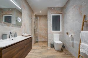 Fotografie z fotogalerie ubytování Ridge View Suites 2 Sea Views with a Terrace - 2 Private Rooms v destinaci Mellieħa + 87 fotografií