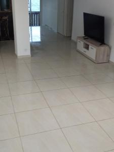 Μια τηλεόραση ή/και κέντρο ψυχαγωγίας στο leBoss +10 φωτογραφίες