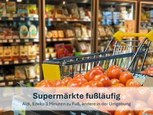 a supermarket with a bunch of tomatoes in a store at Heringsdorf, Ferienwohnung Hanni in Heringsdorf