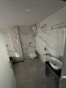 Ένα μπάνιο στο Hotel Kadam Palace