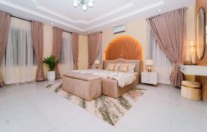 Postel nebo postele na pokoji v ubytování Pkeys