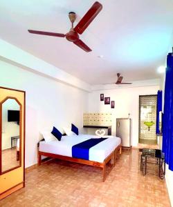 Postel nebo postele na pokoji v ubytování Deeptis Guest House