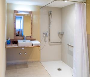 Koupelna v ubytování Gasthof zum Reh - Self Check-in