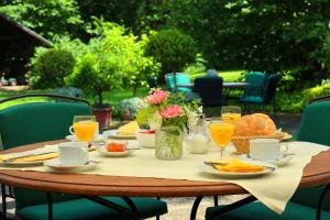 Jídlo v bed and breakfast nebo okolí