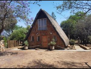 Το κτήριο όπου στεγάζεται  το σαλέ