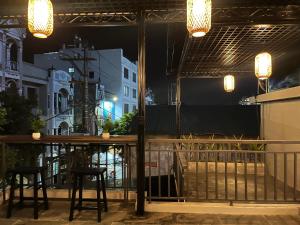 Μπαλκόνι ή βεράντα στο Cao Bằng Xưa và Nay Hometel