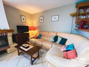 Khu vực ghế ngồi tại Le Grand Duc