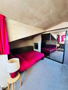 Postel nebo postele na pokoji v ubytování Panoramic VILLA