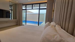 Giường trong phòng chung tại Royal Resort Al-Khobar 2 - شاليه رويال الخبر 2 +18 ảnh