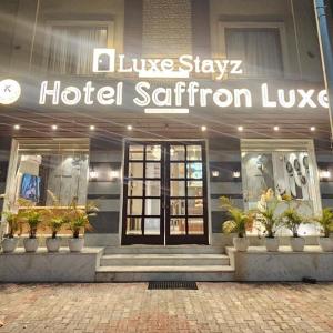 Certifikát, hodnocení, plakát nebo jiný dokument vystavený v ubytování Luxe Stayz Saffron