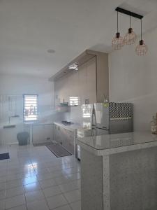 Nhà bếp/bếp nhỏ tại Homestay Zea