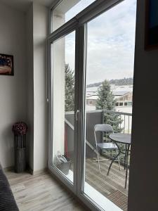 En balkon eller terrasse på CENTRAL Apartment + 7 billeder