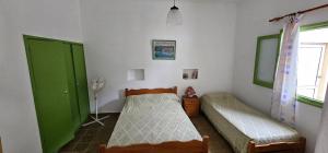 En eller flere senge i et værelse på San Clemente Centro II