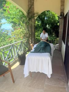 Επισκέπτες που μένουν στο Belle Coco Malgratoute Beach St Lucia