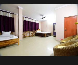 Giường trong phòng chung tại Ekora Resort