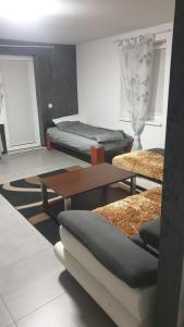 Photo de la galerie de l'établissement Ferienwohnung, à Erkner